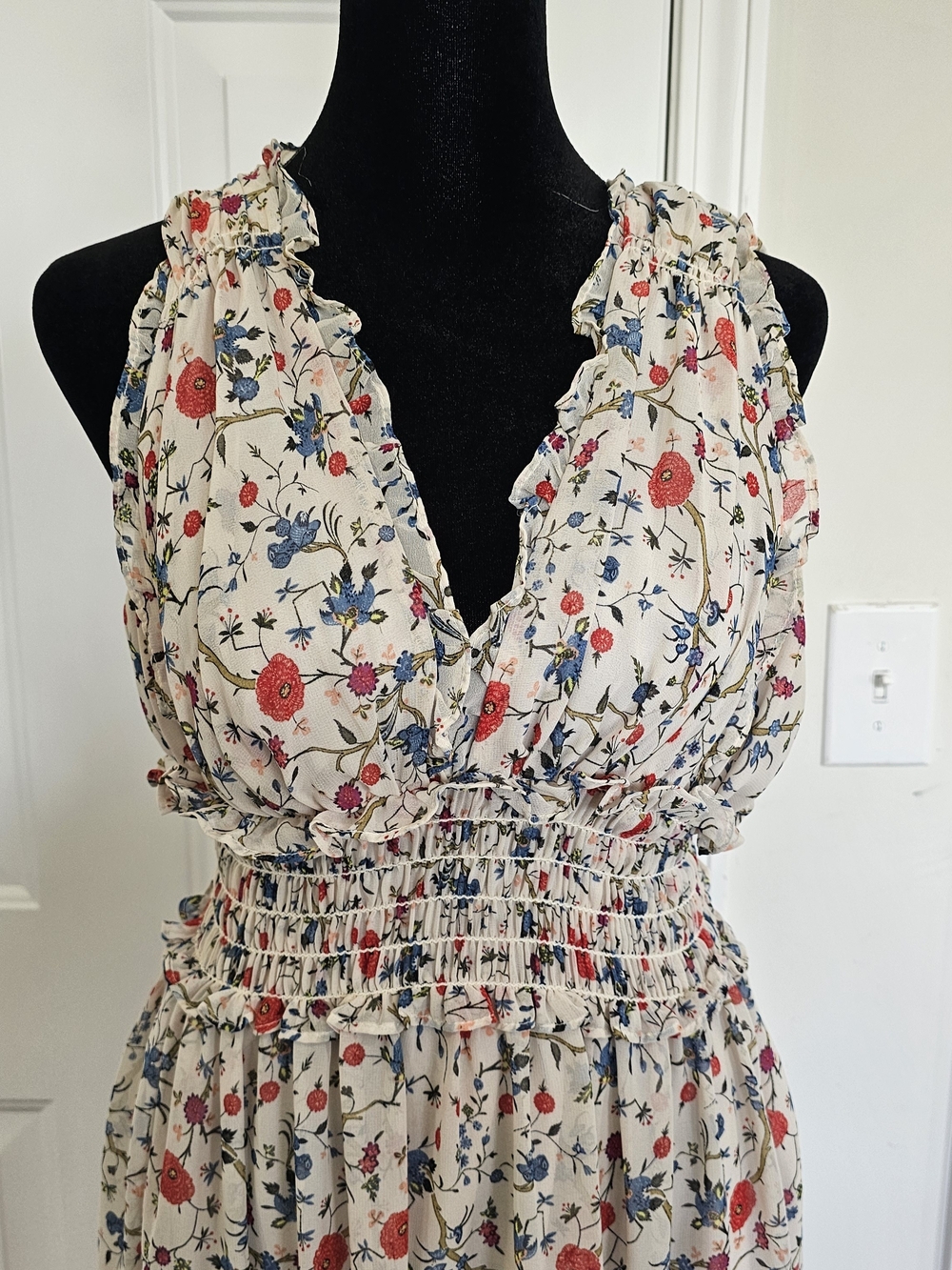 Max Studio Cream Floral Midi Dress with Red & Blue Blooms Size 2 Cottagecore{B26 - Picture 5 of 13